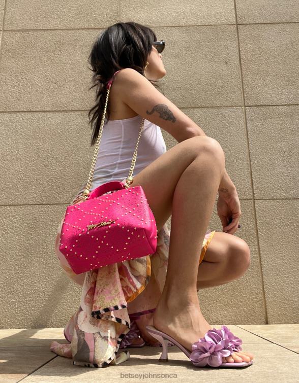 Women Status Skull Crossbody Pink Betsey Johnson Accessories JHZ8F240