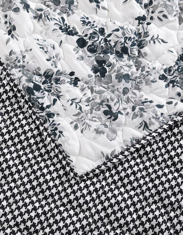 Unisex Floral Vineyard Full Queen Quilt Sham Set Black Betsey Johnson Accessories JHZ8F415