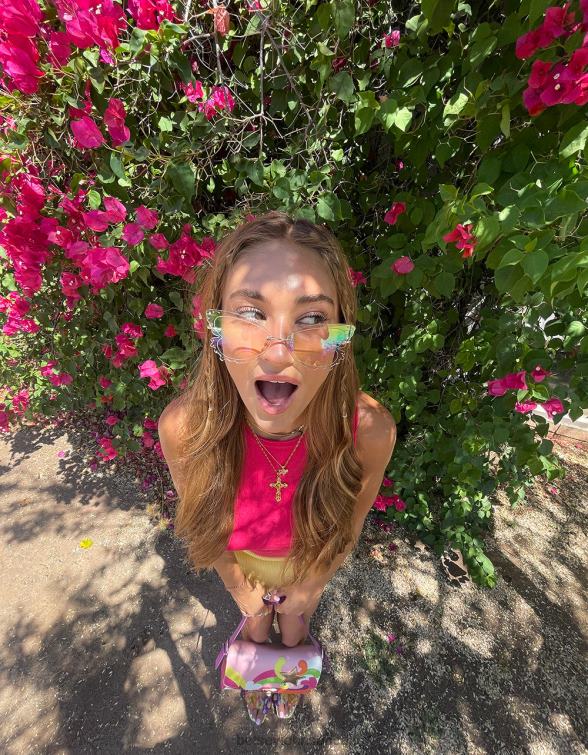 Women Take Flight Sunglasses Iridescent Betsey Johnson Accessories JHZ8F368