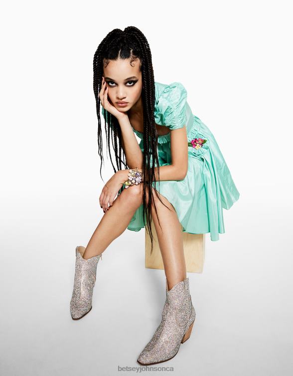 Women Diva Rhinestones Betsey Johnson Shoes JHZ8F6