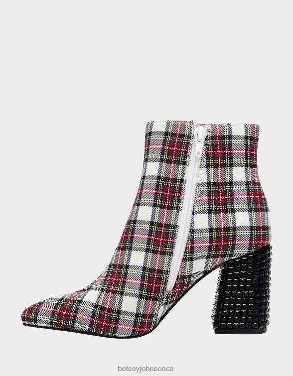 Women Kassie Red White Betsey Johnson Shoes JHZ8F27