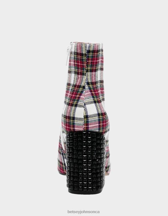 Women Kassie Red White Betsey Johnson Shoes JHZ8F27