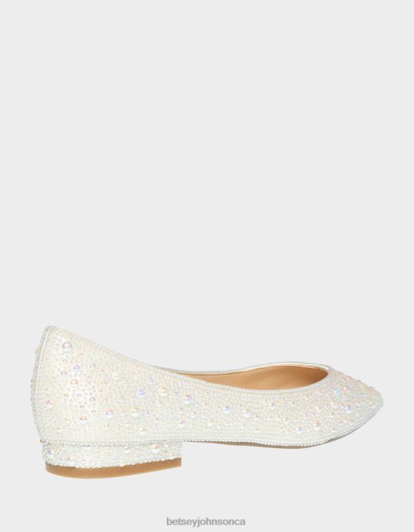 Women Sb-Jude Ivory Betsey Johnson Shoes JHZ8F136