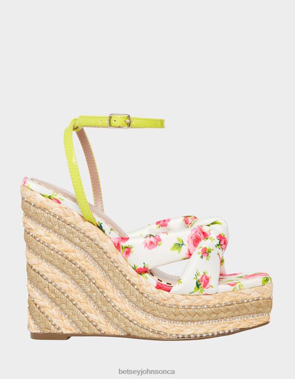 Women Pansie White Multi Betsey Johnson Shoes JHZ8F127