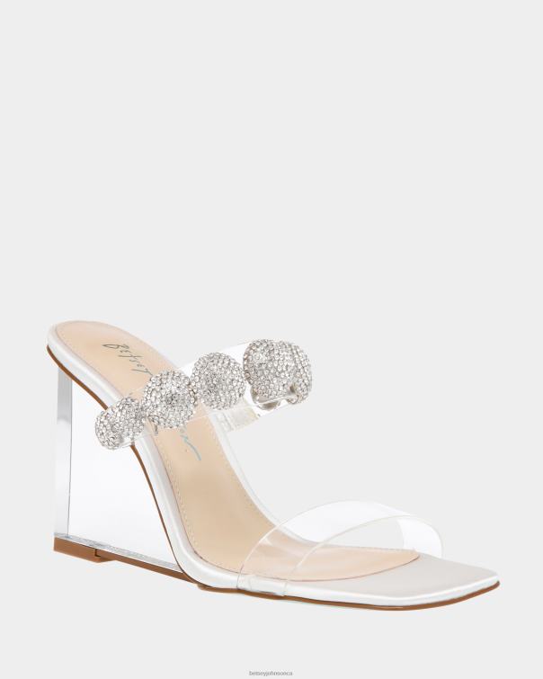 Women Troy Ivory Betsey Johnson Shoes JHZ8F162