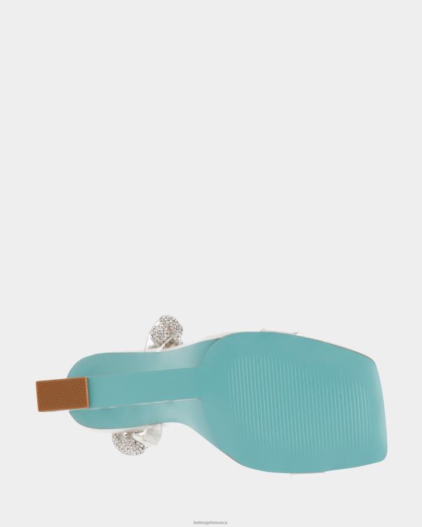 Women Troy Ivory Betsey Johnson Shoes JHZ8F162