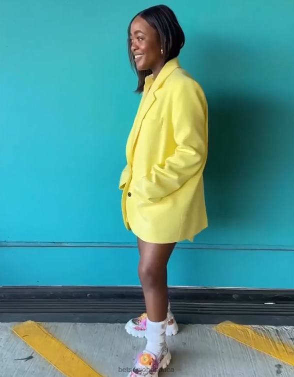 Women Vinie Floral Multi Betsey Johnson Shoes JHZ8F53