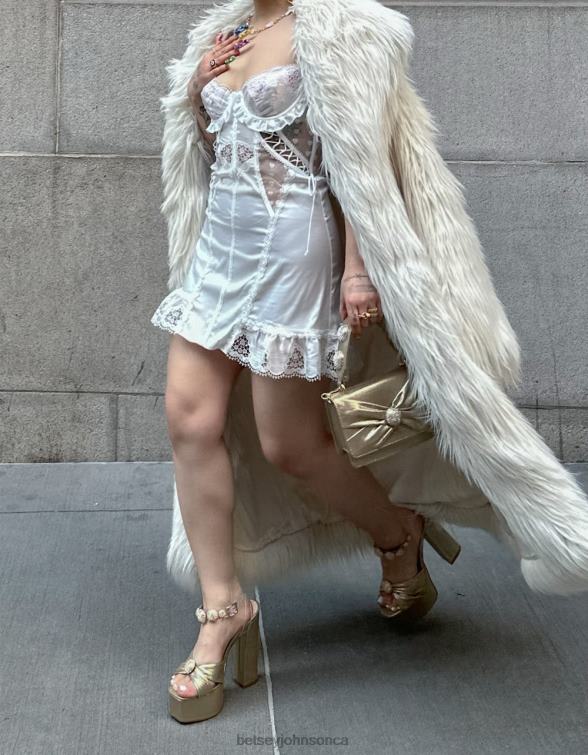 Women Mason Gold Betsey Johnson Shoes JHZ8F112