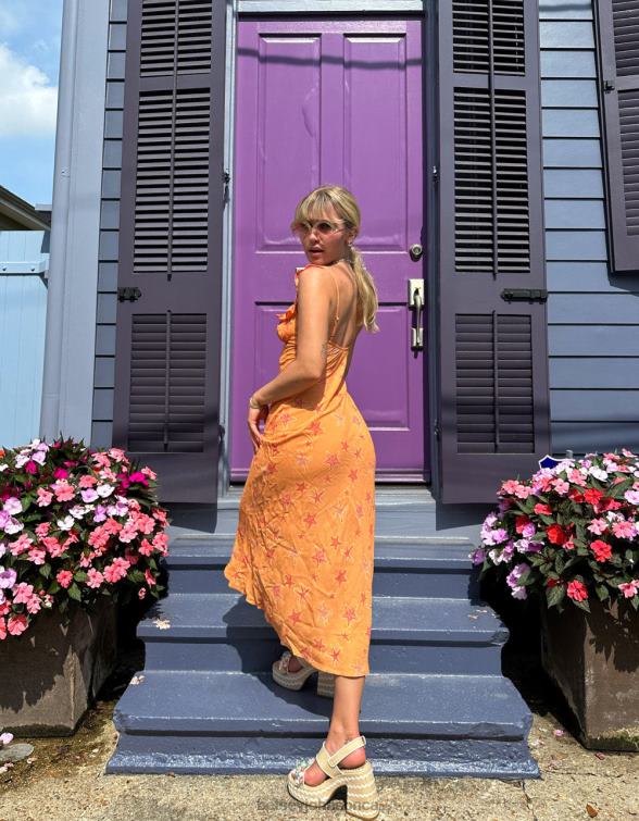 Women Shellie Natural Multi Betsey Johnson Shoes JHZ8F67