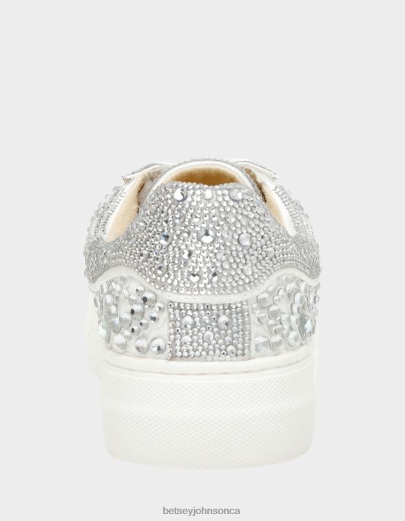 Women Reily White Betsey Johnson Shoes JHZ8F194