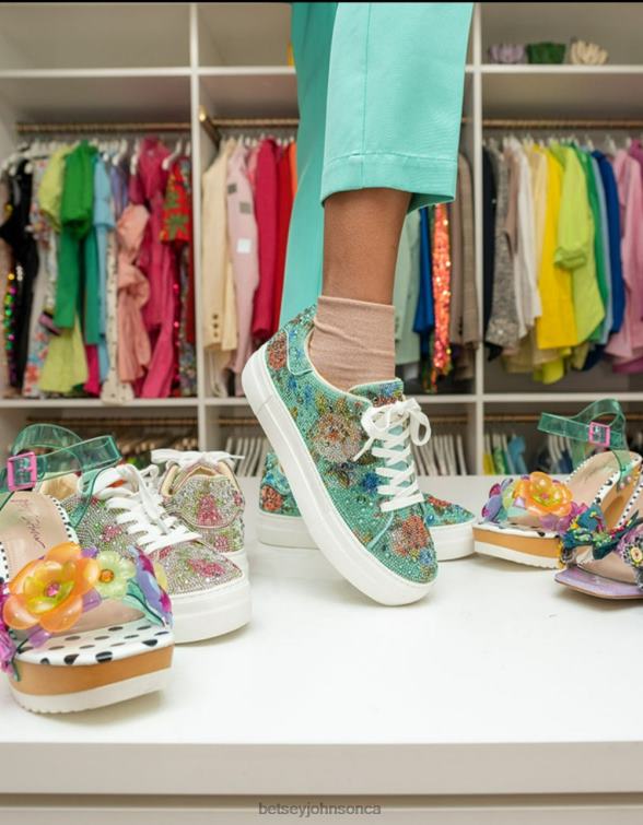 Women Sidny Floral Betsey Johnson Shoes JHZ8F9